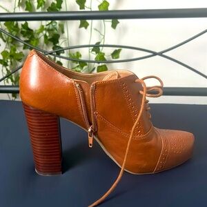 Crown Vintage booties